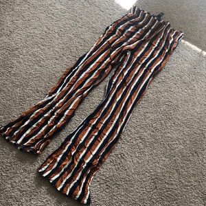FOREVER 21 striped pants
